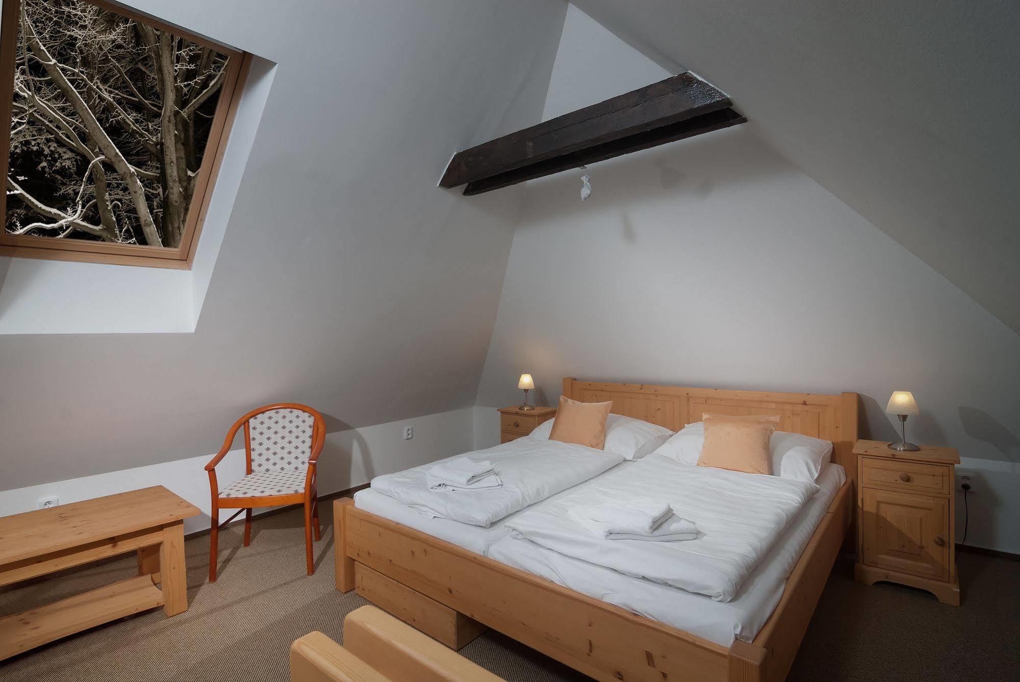 Hotel Lyzarska Bouda Domovina Špindlerŭv Mlýn Exterior foto